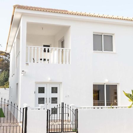 Luxvillasrentals Agia Napa Quarto foto