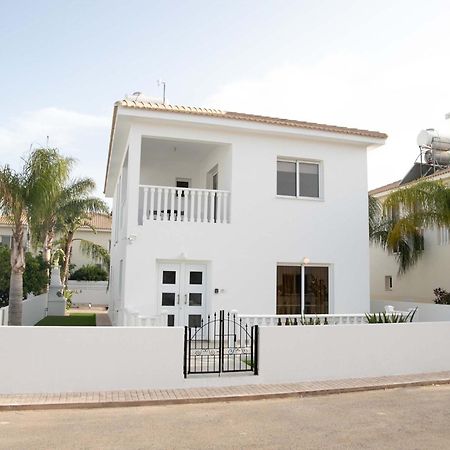 Luxvillasrentals Agia Napa Quarto foto